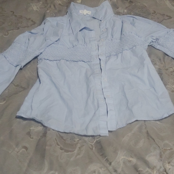 Blouse with open flaps - Picture 2 of 2